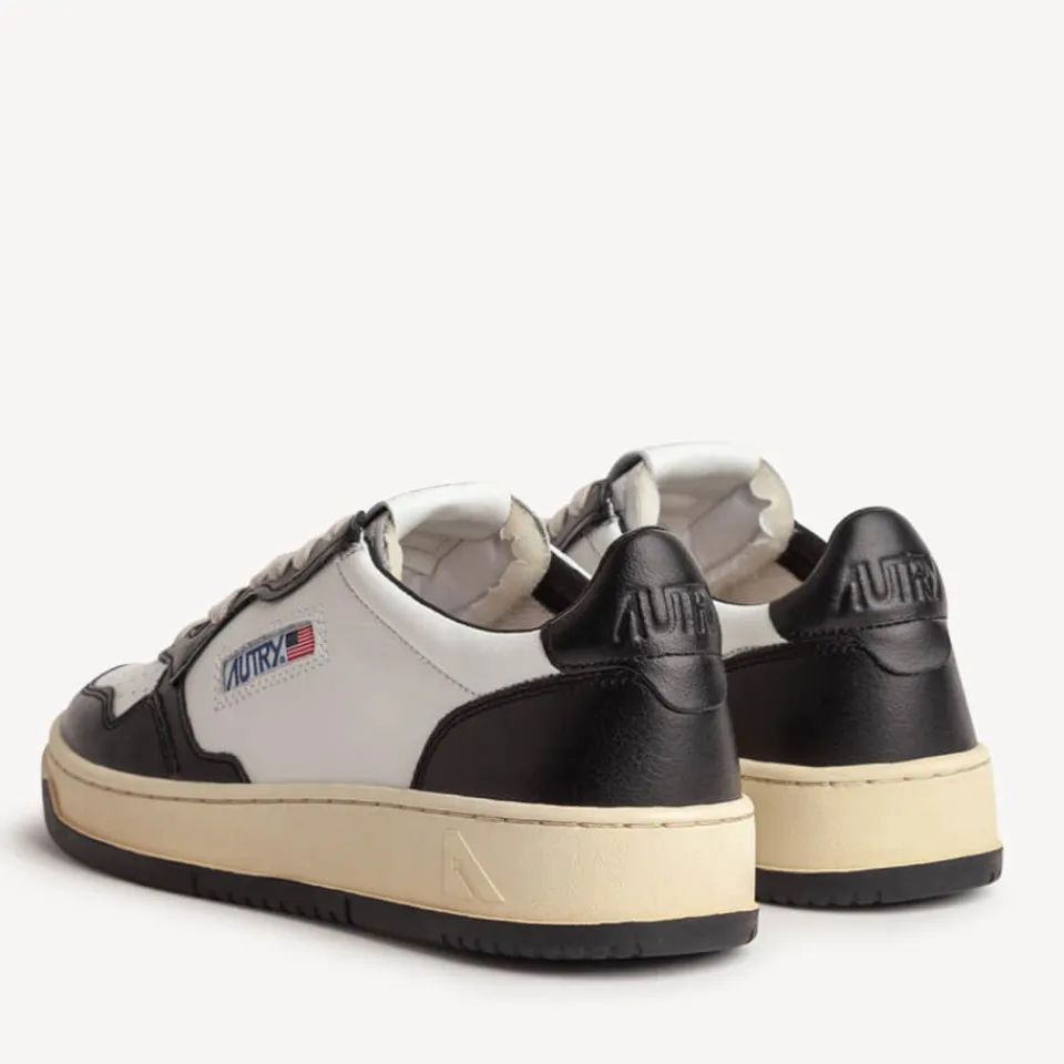 Trainers|Autry Men's Medalist Leather Court Trainers - UK 8