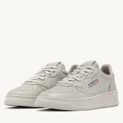 Trainers|Autry Women's Medalist Leather Trainers - UK 5