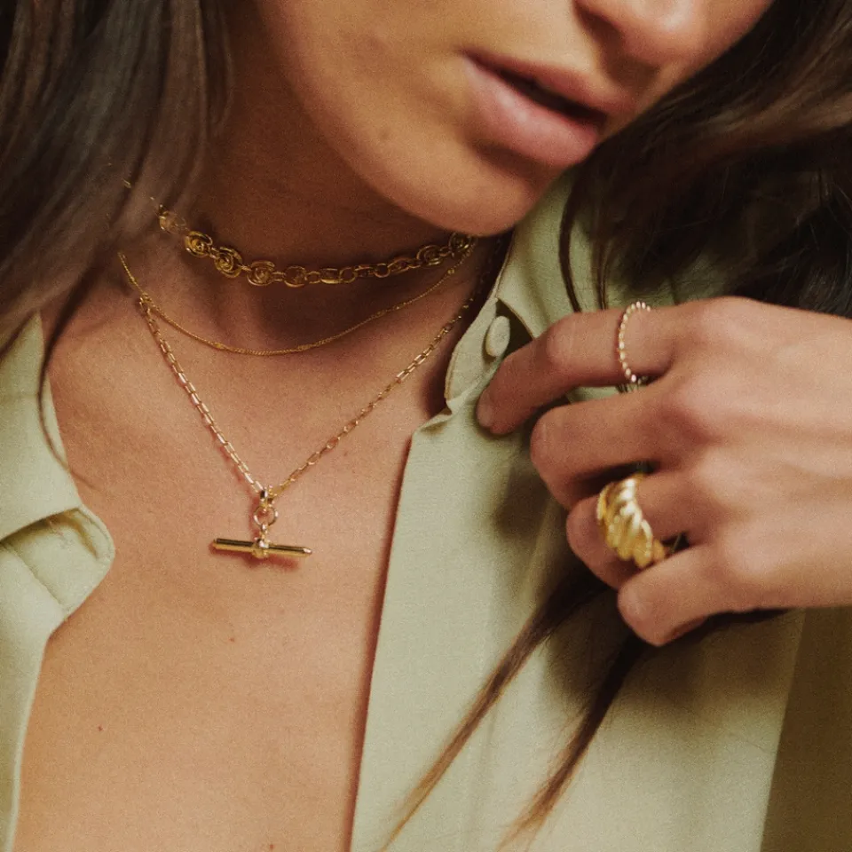 Jewellery|Dr. Martens Daisy London Amulet T-Bar 18k Gold-Plated Necklace