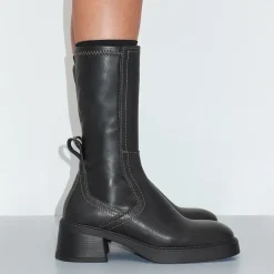 Boots|Dr. Martens E8 by Miista Women's Fabi Heeled Leather Chelsea Boots - UK 6