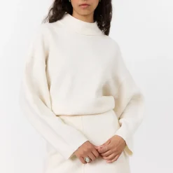 Knitwear|In The Mood For Love Leveté Room Icon Knit Sweater - XS/34