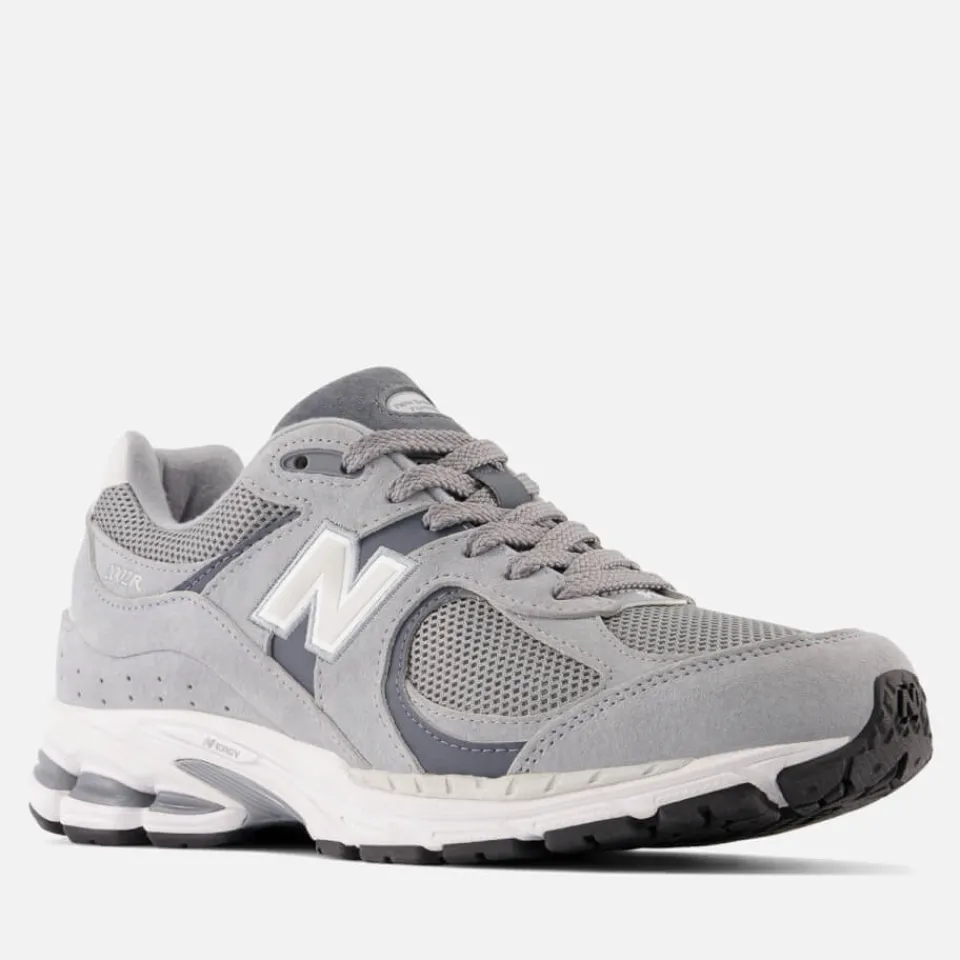Trainers|Trainers|Dr. Martens New Balance Men's 2002 Classic Mesh and Suede Trainers - UK 8