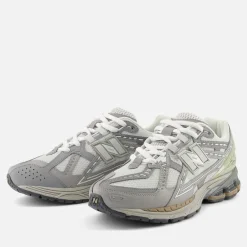 Trainers|Dr. Martens New Balance Men's 1906 Faux Leather and Mesh Trainers - UK 7