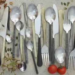 Dining|Dr. Martens Nkuku Osko Cutlery - Brushed Gold - Set of 16