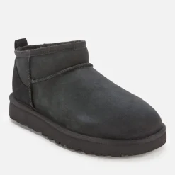 Boots|Coach UGG Women's Classic Ultra Mini Sheepskin Boots - Black - UK 4