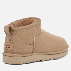 Boots|UGG Women's Classic Ultra Mini Sheepskin Boots - UK 3