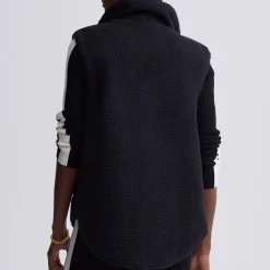 Sportswear|Jackets|Dr. Martens Varley Ellis 2.0 Nylon Gilet - S