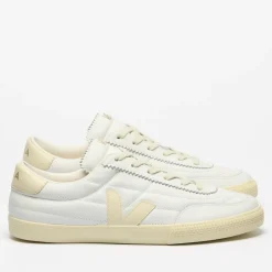 Trainers|Veja Men's Panenka Leather Low Top Trainers - UK 8
