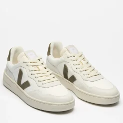 Trainers|Veja Men's V-90 Bastille B-Mesh Trainers - UK 7
