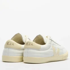 Trainers|Veja Women's Panenka Leather Low Top Trainers - UK 3