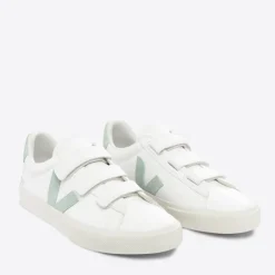 Trainers|Veja Women’s Recife Leather and Suede Trainers - UK 3