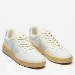 Trainers|RAINS Veja Women's V-90 Bastille Leather Trainers - UK 3