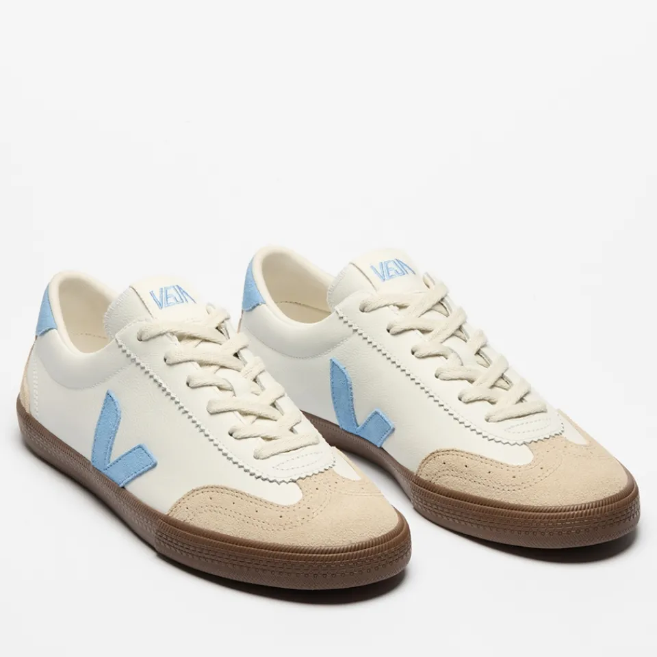 Trainers|Veja Women's Volley Low Top Leather Trainers - UK 4