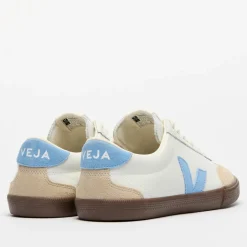 Trainers|Veja Women's Volley Low Top Leather Trainers - UK 4